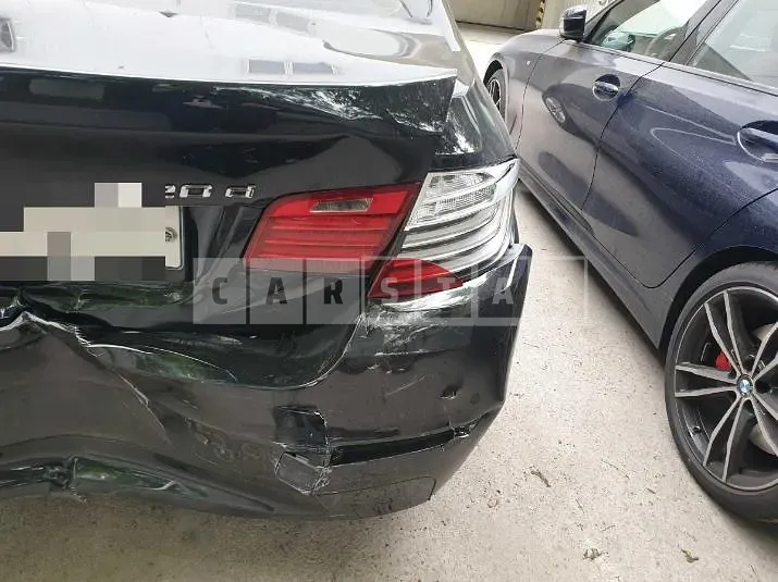 Photo 2 of 17: 2015 BMW 520d xDrive, VIN WBA5E7107FG154555 — Korean insurance auction
