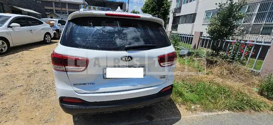 Photo 2 of 13: 2015 Kia Sorento — Korean insurance auction