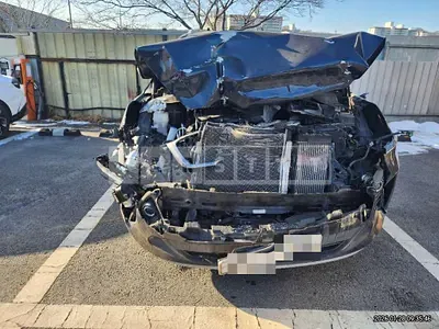 Photo 1 of 10: 2017 Kia Sorento — Korean insurance auction