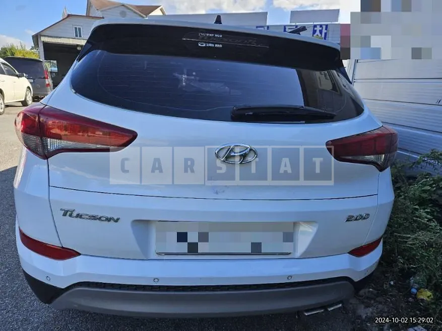 Photo 2 of 18: 2018 Hyundai Tucson 2.0 — Korean insurance auction