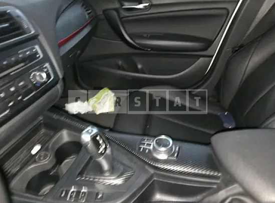 Photo 2 of 31: 2017 BMW 118d — Korean insurance auction