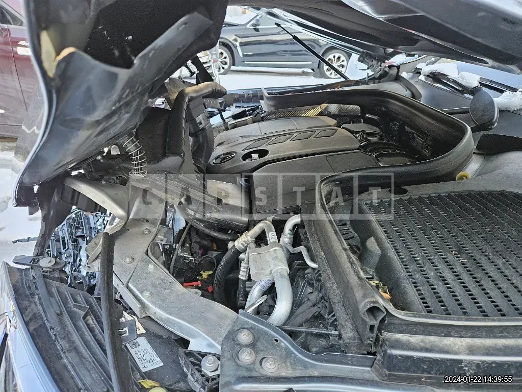 Photo 2 of 38: 2022 Mercedes-Benz GLC220d 4Matic, VIN W1N0G1FB1NG113070 — Korean insurance auction