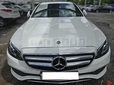 Photo 1 of 23: 2019 Mercedes-Benz E 300, VIN WDDZF4JB8KA617047 — Korean insurance auction