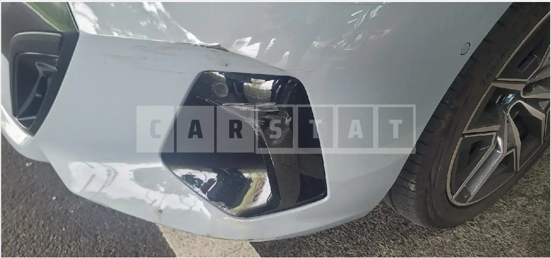 Photo 3 of 3: 2025 BMW (parts) 520i Headlamp — Korean insurance auction