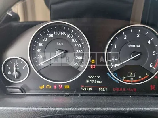 Photo 2 of 15: 2016 BMW 320d xDrive — Korean insurance auction