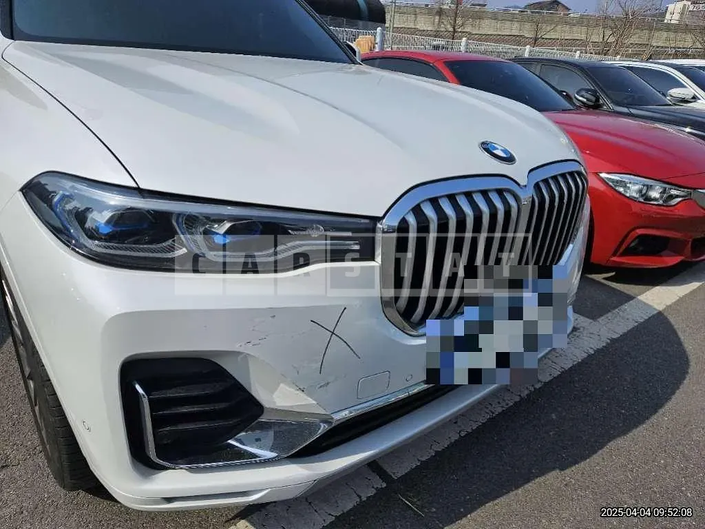 Photo 3 of 3: 2021 BMW (parts) X7 xDrive40i Light — Korean insurance auction