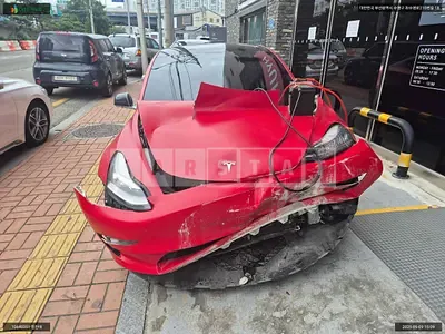 Photo 1 of 12: 2020 Tesla Model 3 Long Range, VIN 5YJ3E1EB3LF724706 — Korean insurance auction