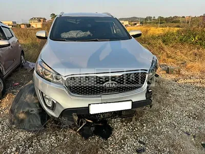 Photo 1 of 10: 2017 Kia Sorento, VIN KNAPS81ABHA348254 — Korean insurance auction