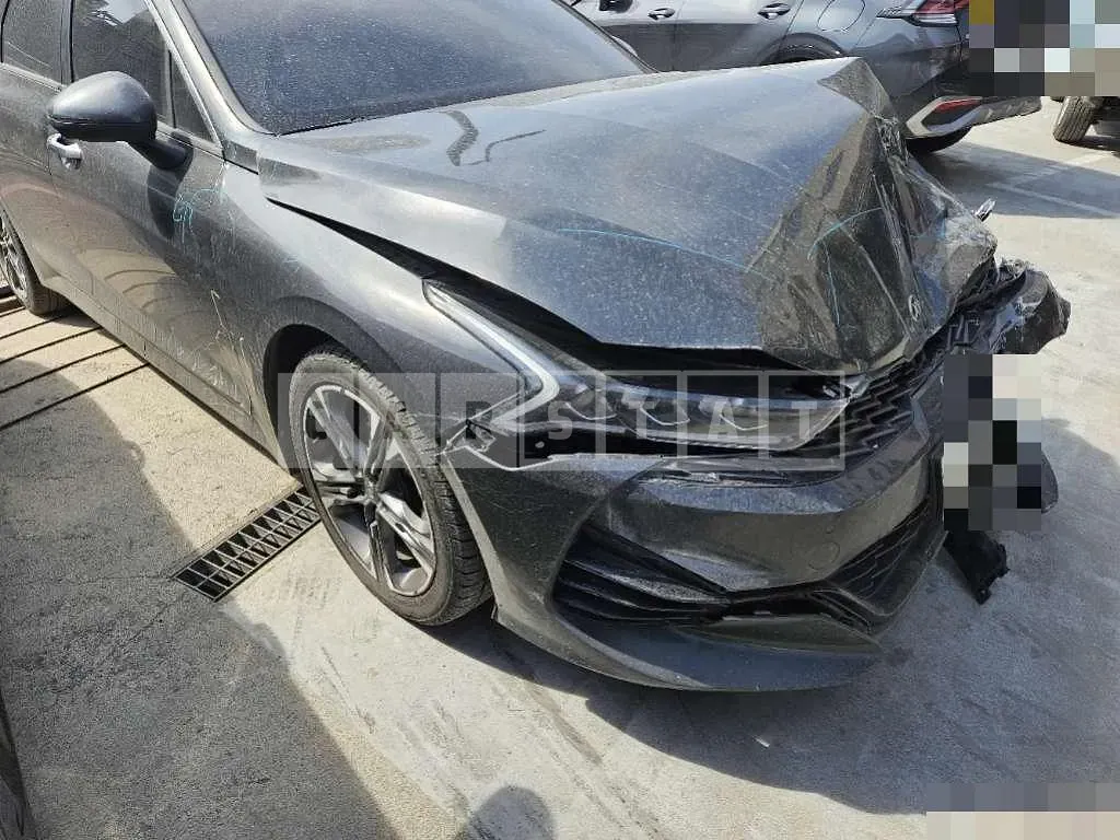 Photo 2 of 20: 2020 Kia K5 — Korean insurance auction