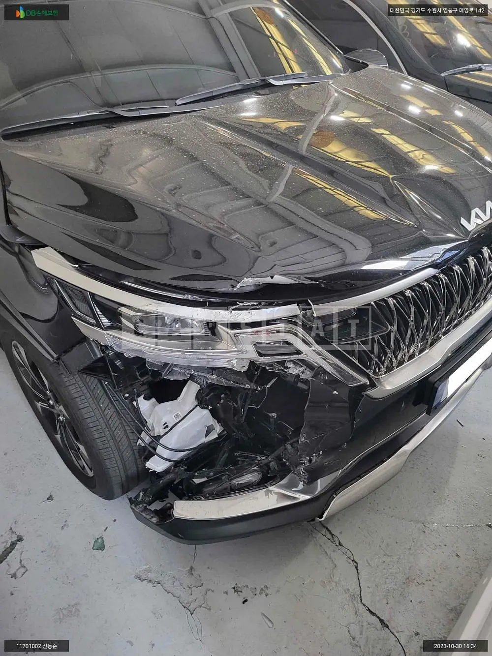 Photo 2 of 15: 2023 Kia Carnival, VIN KNANC81BBPS362804 — Korean insurance auction