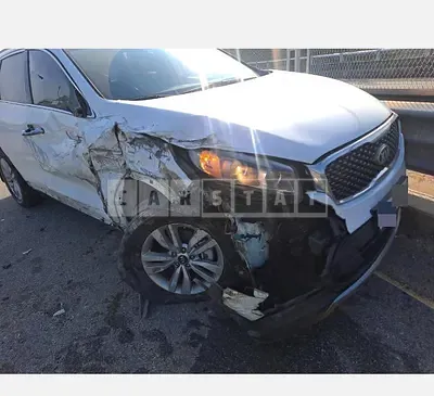 Photo 1 of 10: 2017 Kia Sorento — Korean insurance auction