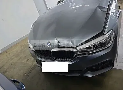 Photo 1 of 13: 2018 BMW 530i — Korean insurance auction
