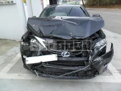 Photo 1 of 33: 2016 Lexus ES300h, VIN JTHBW1GG0G2125691 — Korean insurance auction