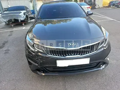 Photo 1 of 38: 2019 Kia K5, VIN KNAGS416BKA300473 — Korean insurance auction