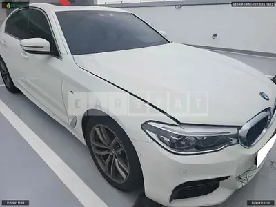 Photo 1 of 14: 2019 BMW 520d M Sport Packge, VIN WBAJF3107KBS70317 — Korean insurance auction