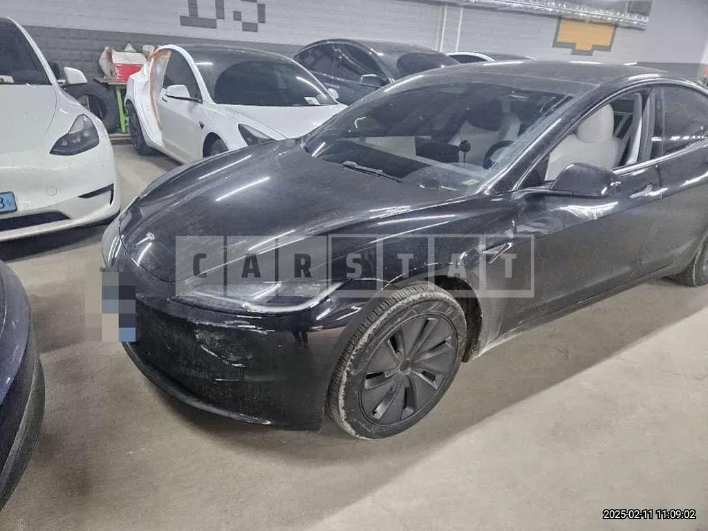Photo 3 of 3: 2024 Tesla (part) Model 3 Long Range Front Bumper — Korean insurance auction