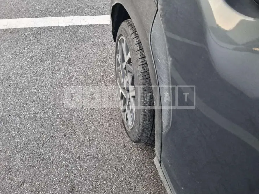 Photo 2 of 13: 2019 Hyundai Kona Hybrid — Korean insurance auction