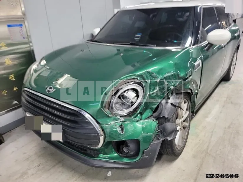Photo 2 of 11: 2020 MINI Cooper D Clubman (17 18 19), VIN WMW71BB02L2M50243 — Korean insurance auction