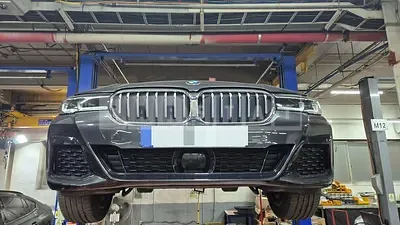 Photo 1 of 43: 2022 BMW 520i — Korean insurance auction