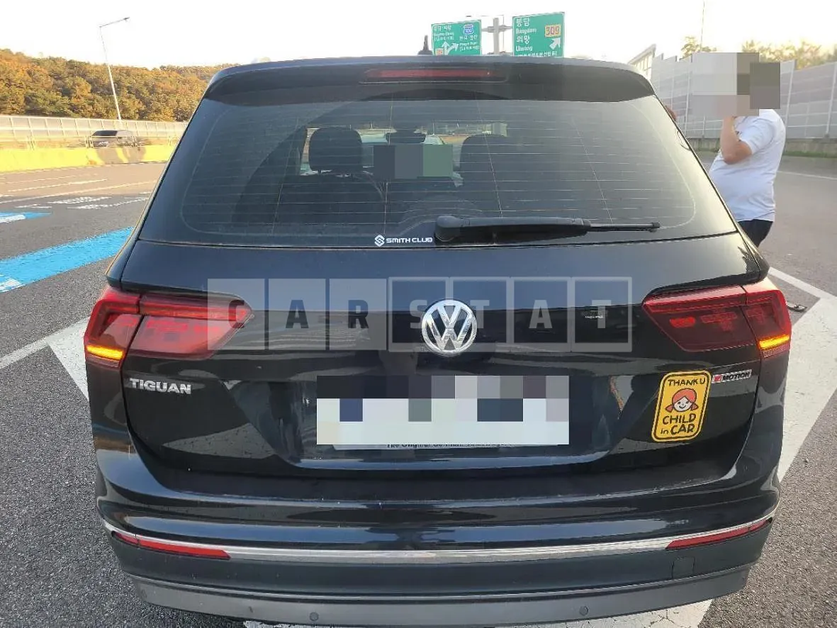 Photo 2 of 10: 2018 Volkswagen Tiguan 2.0 TDI 4MOTION, VIN WVGZZZ5NZJW928230 — Korean insurance auction