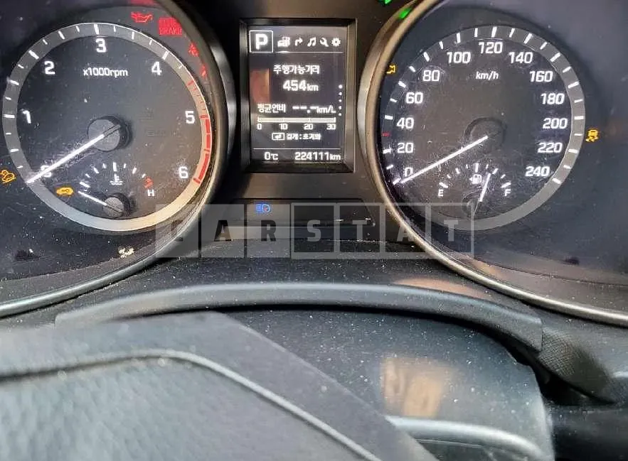 Photo 2 of 13: 2015 Hyundai Santa Fe DM Diesel 2.0 4WD — Korean insurance auction