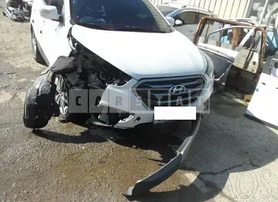 Photo 1 of 11: 2015 Hyundai Tucson, VIN KMHJT81VBFU960710 — Korean insurance auction