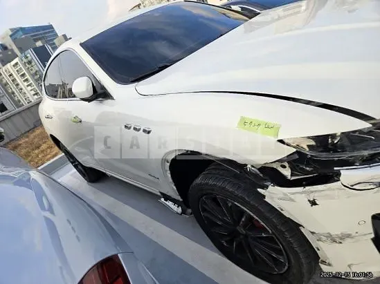 Photo 2 of 50: 2020 Maserati Levante — Korean insurance auction