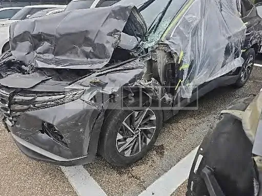 Photo 2 of 19: 2022 Hyundai Tucson NX4 — Korean insurance auction