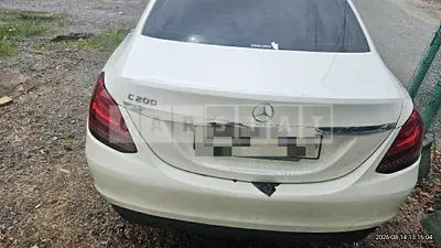 Photo 1 of 34: 2020 Mercedes-Benz C200 — Korean insurance auction