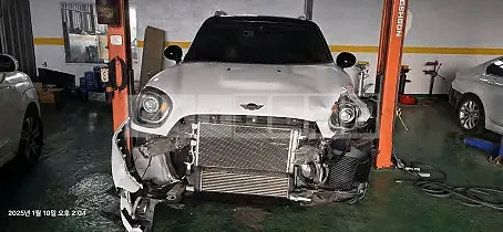 Photo 2 of 16: 2018 MINI Cooper D Countryman — Korean insurance auction
