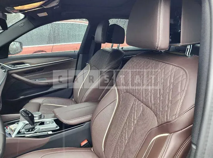 Photo 2 of 15: 2019 BMW 530i M Sport Package — Korean insurance auction