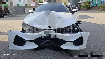 Photo 1 of 4: 2019 Kia K5 2.0 — Korean insurance auction