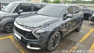 Photo 1 of 14: 2024 Kia Sportage, VIN KNAPY81BGRK297890 — Korean insurance auction