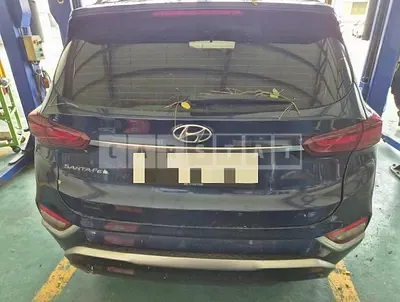 Photo 1 of 11: 2019 Hyundai Santa Fe TM 2.0 — Korean insurance auction