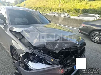 Photo 1 of 16: 2022 BMW 740i — Korean insurance auction