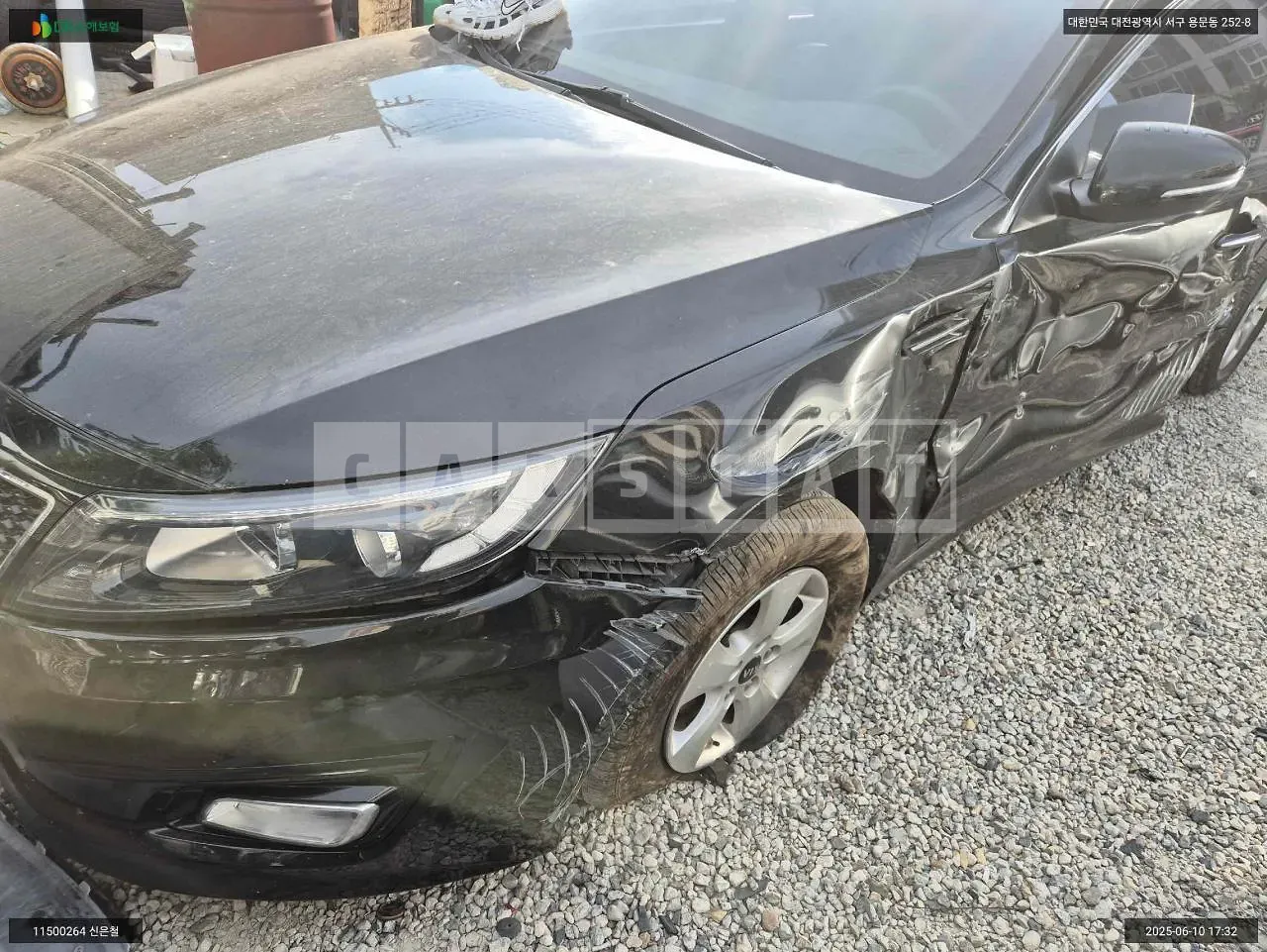 Photo 2 of 13: 2015 Kia K5, VIN KNAGN418BFA618319 — Korean insurance auction