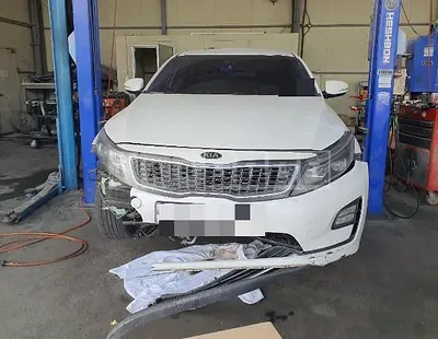 Photo 1 of 12: 2015 Kia K5 2.0 (Hybrid), VIN KNAGN41CBFA091790 — Korean insurance auction