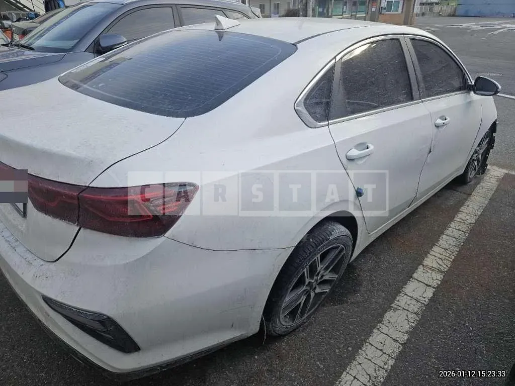 Photo 2 of 16: 2019 Kia Kz — Korean insurance auction