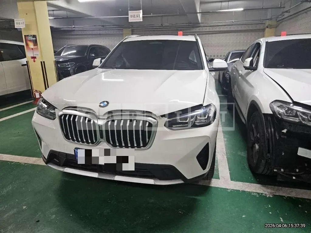 Photo 2 of 6: 2024 BMW X3 xDrive20i — Korean insurance auction