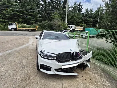 Photo 1 of 13: 2017 BMW 530i xDrive, VIN WBAJD9101HWC10529 — Korean insurance auction
