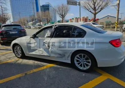 Photo 1 of 9: 2018 BMW 320d, VIN WBA8C5107JP842975 — Korean insurance auction