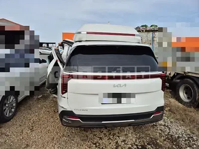 Photo 1 of 11: 2024 Kia Carnival High Limousine — Korean insurance auction