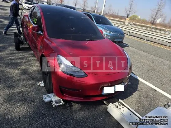 Photo 2 of 47: 2020 Tesla Model 3 Standard Rangeplus RWD, VIN 5YJ3E1EAXLF726427 — Korean insurance auction