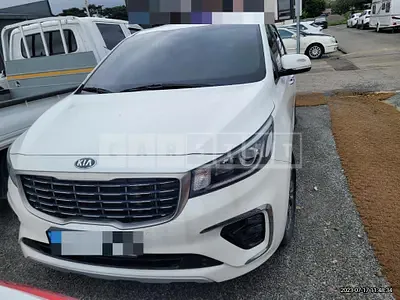 Photo 1 of 9: 2018 Kia Carnivals, VIN KNAMB81ABKS504471 — Korean insurance auction