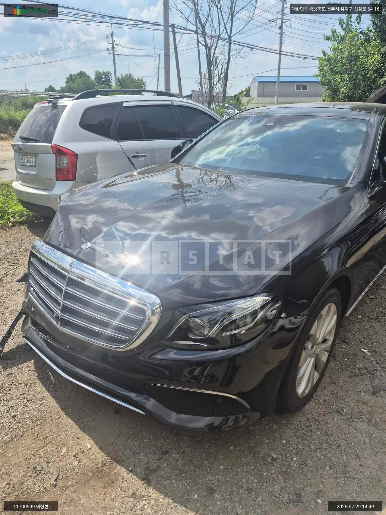 Photo 2 of 10: 2017 Mercedes-Benz E300 4Matic, VIN WDDZF4KB0HA207981 — Korean insurance auction
