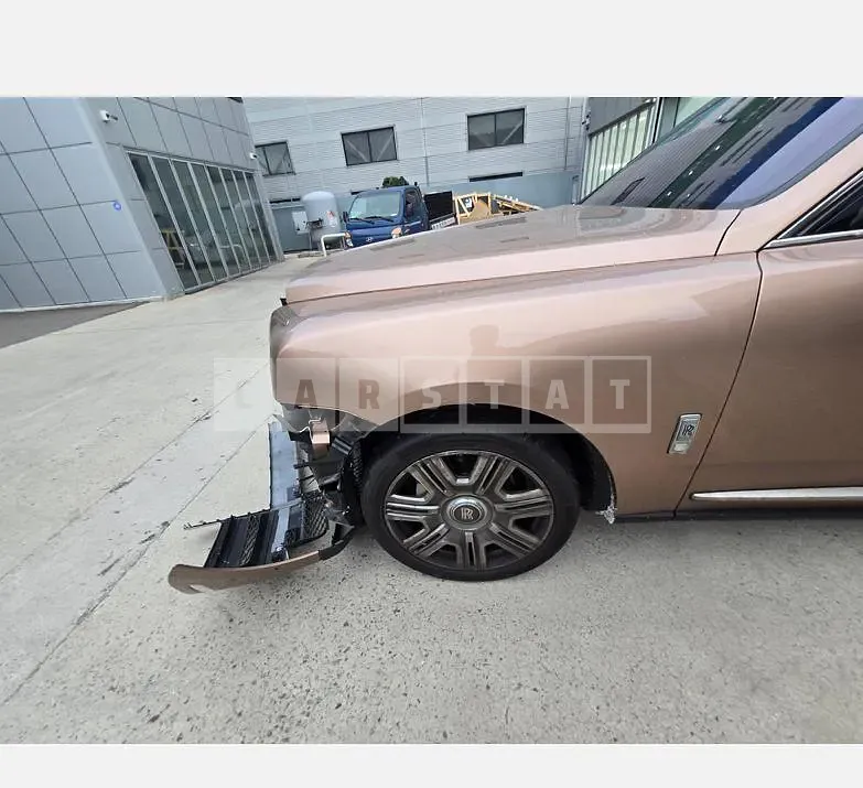 Photo 2 of 23: 2022 Rolls-Royce Cullinan — Korean insurance auction