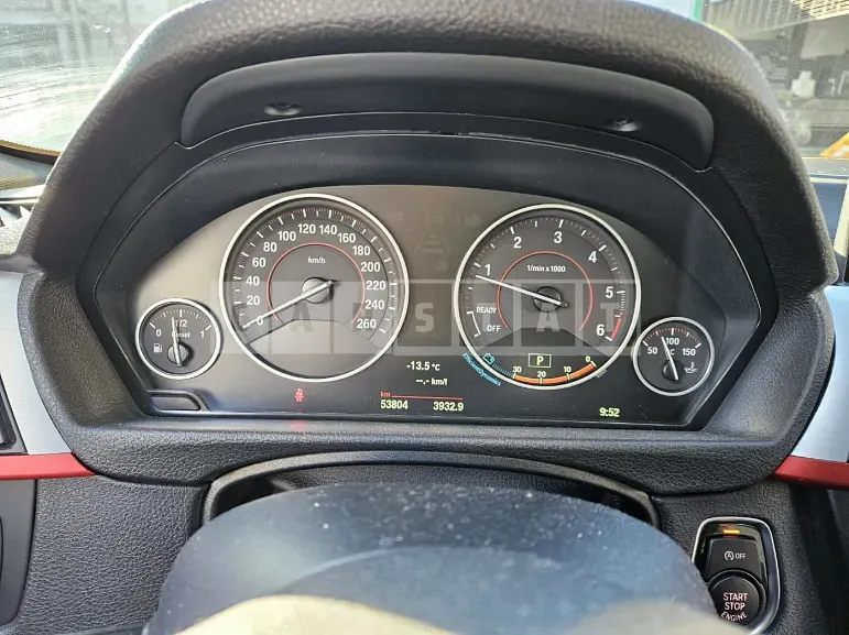 Photo 2 of 10: 2015 BMW 320d — Korean insurance auction