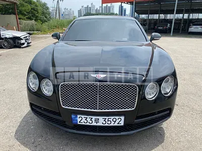 Photo 1 of 13: 2015 Bentley Flying Spur — Korean insurance auction