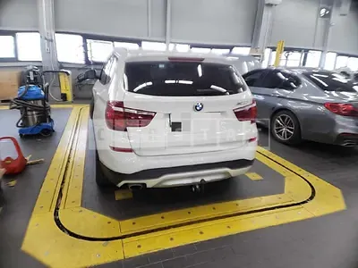 Photo 1 of 18: 2015 BMW X3 xDrive20d, VIN WBAWZ5107F0L06985 — Korean insurance auction