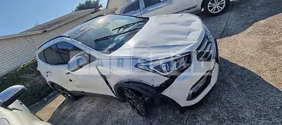 Photo 1 of 28: 2017 Hyundai Santa Fe, VIN KMHSW81UDHU703734 — Korean insurance auction